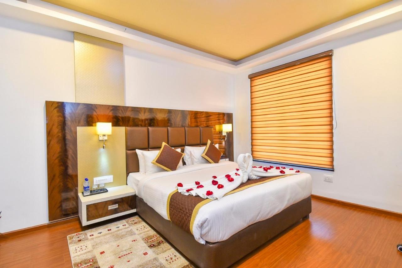Hotel Suncity Plaza Jaipur Habitación foto