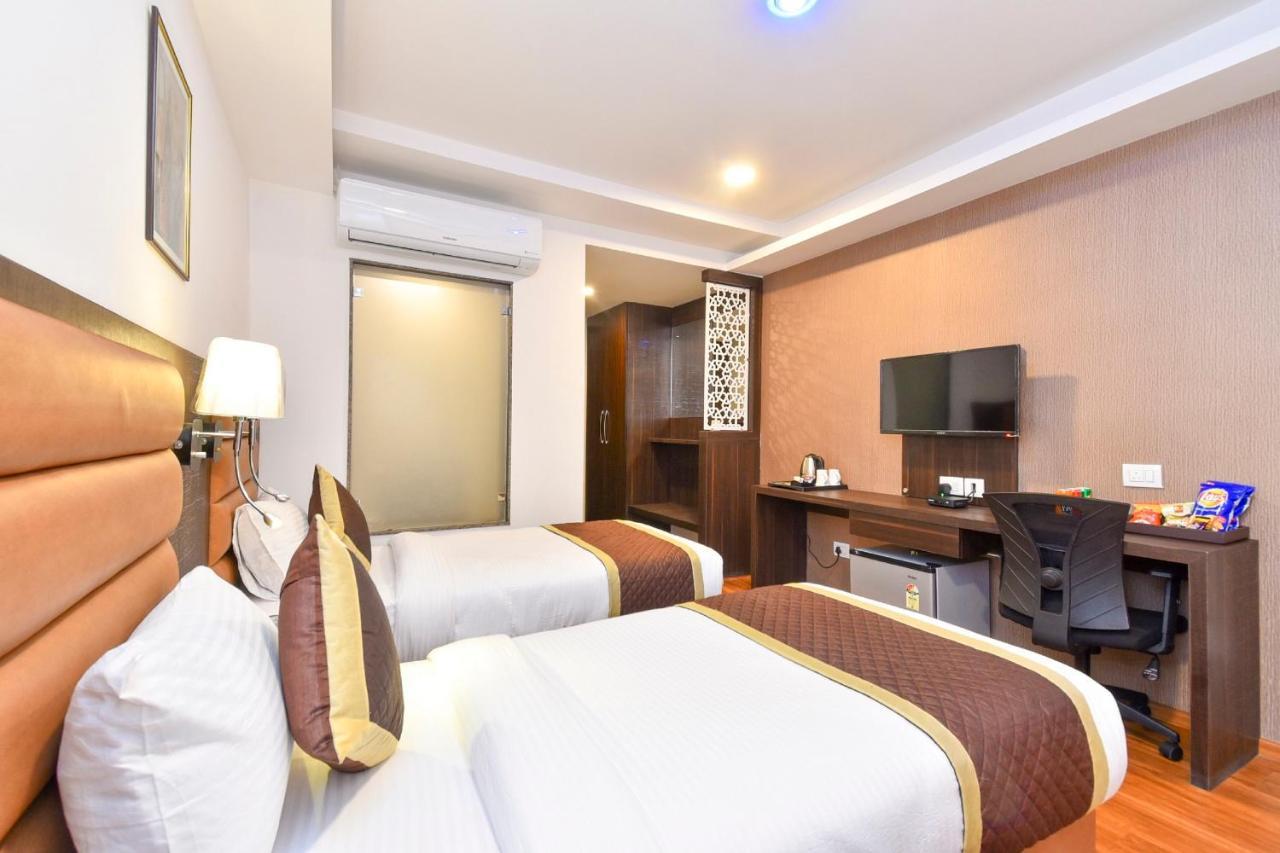 Hotel Suncity Plaza Jaipur Habitación foto